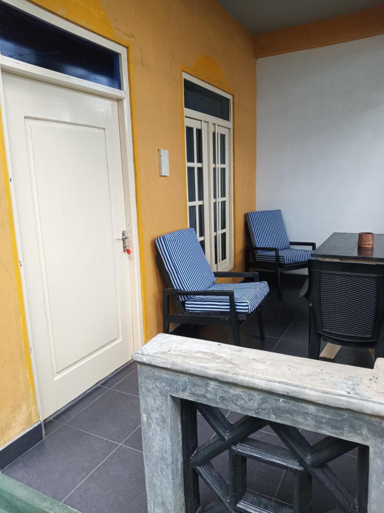 Praneeth Guest House Мирисса Экстерьер фото